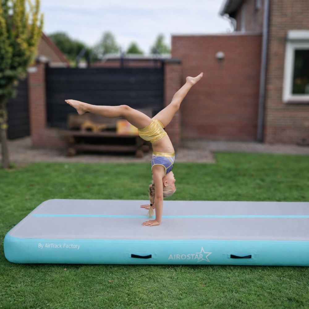 Wat is een AirTrack of AirMat? - AIROSTAR by AirTrack Factory